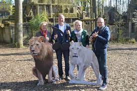 49,226 likes · 967 talking about this · 98,730 were here. 2 Open Air Rudelsingen Im Osnabrucker Zoo Hasepost De