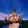 如今距離 disney+ 在美國推出近兩年之際，官方終於發布公告，宣布 disney+ 將於 11 月正式登台。 官方在貼文中除了宣布正式登台日外，也列出在平台上可以看到的頻道與熱門系列作品，包括迪士尼（disney）、皮克斯（pixar）、漫威（marvel）、星際大戰（star wars）、國家地理頻道（national. 1