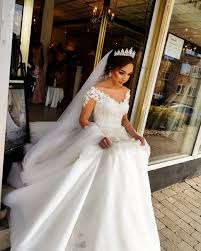 Check spelling or type a new query. Designer Brautkleid Mit Armel Spitze Hochzeitskleider A Linie Babyonlinedress De