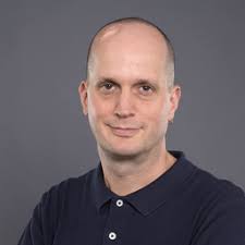 Mitarbeitende von Energie Wasser Bern