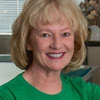 Victoria Vail's Instagram, Twitter & Facebook