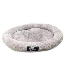 We looked at beds that provide your cat some privacy and beds that allow her to rule from on high. Cat Beds Basket Heated Igloo Beds Animates