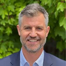 Scott Wolcott's Instagram, Twitter & Facebook