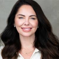 Anna Bishop's Instagram, Twitter & Facebook