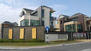 Puncak 7 condo (shah alam, seksyen 7) adalah kondo kemudahan penuh di puncak bukit. Kristal Court Bungalow Corner Unit Seksyen 7 Shah Alam Your Real Estate Partner