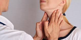 Unterschiedliche ursachen können hierfür verantwortlich sein. Schwellung Am Seitlichen Hals