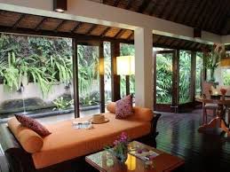 Our balinese homes use a post and beam style with hardwoods and favorable engineering specs, and include expanses that avoid interior posts. 40 Bali Living Room Interior Design At A Glance Dizzyhome Com Balinese Interior Bali Style Home Tropical Interior Design