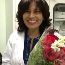 Dra. Elizabeth Vidal