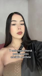 Cazzu Trae Reloj De Cro