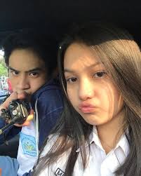 Jangan lupa jika video ini menarik. Momen Mesra Aisyah Aqilah Bersama Devano Danendra Adik Verrell Bramasta Mana Yang Lebih Cocok Nih Semua Halaman Cewekbanget