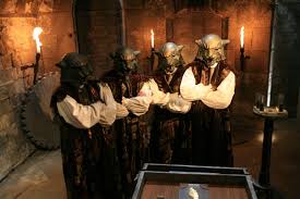Maitre Des Tenebres Images Fort Boyard Emissions Fort Boyard Ford Boyard Fort