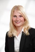 Lindsay Mulholland's Instagram, Twitter & Facebook