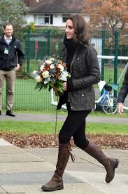 Pregnant Duchess Of Cambridge Dresses For The Elements Barbour Jacket Cambridge Dresses Kate Middleton