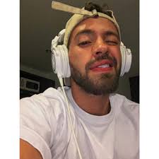 Chris Brown Wobble Up Audio Ft Nicki Minaj G Eazy Pin De Skevi 06 En Feid En 2020 Artistas