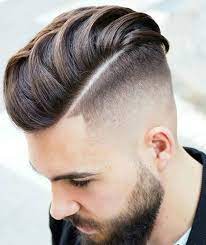Men S Hairstyles 2018 High Bald Fade With Slick Back Herenkapsels Kapsels Mannenkapsels