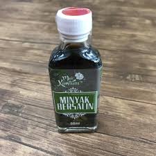 Mak urut nasa merupakan minyak pijat yang di formulasikan khusus untuk memijat alat vital pria dewasa, bahan aktif minyak. Minyak Bersalin Mak Kuntum