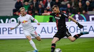 I mean look at him. Goalguard Lukas Hradecky Die Passmaschine Der Bundesliga