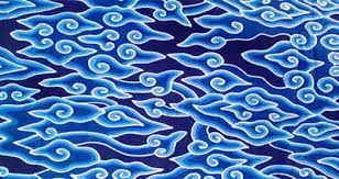 Pola hias jenis batik pesisir umumnya menggunakan warna. Batik Cirebon Motif Yang Sarat Makna Budaya Dan Spiritual Rachna Sandika