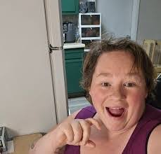 Joanne Cuddy's Instagram, Twitter & Facebook