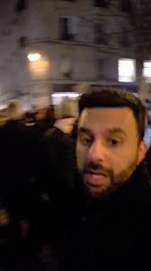 דווקא אחרי הטבח במסיבת החנוכה בסידני היום, היה לי חשוב להגיע להזדהות עם  הקהילה היהודית בפריז, כי בשום מקום בעולם אסור לתת לאנטישמיות לנצח!,  Especially after the massacre at the Hanukkah festival in ...