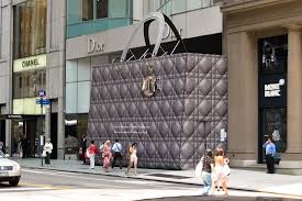 Did you know Dior bags cost only $57.4 to produce? - Türkiye Today
