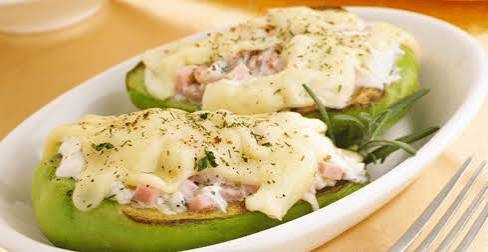Chayotes Rellenos