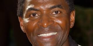 Carl Lumbly