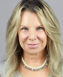 Melrose Loves Love Baked Wings