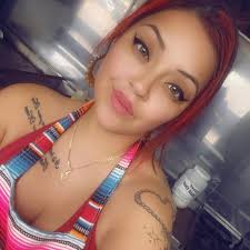 Happy birthday to my Leilani !! 6 years old today my 🌜 how time has passed  and how much you have grown little one