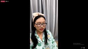 Phương mỹ chi rất giản dị và thân thiện khi được mọi người nhận ra tại điểm thi tốt nghiệp thpt 2021. Ly Do PhÆ°Æ¡ng Má»¹ Chi Bá» Thi Tá»'t Nghiá»‡p Mon Tiáº¿ng Anh