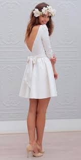 White Bride Dresses All Brides Dream Of Finding The Perfect Wedding Ceremony But For This Civil Wedding Dresses Courthouse Wedding Dress Wedding Dress Guide