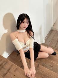 Twitterエロ垢画像検索くん | 肉感美ガール