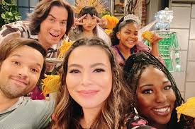 'icarly' revival on paramount plus: Icarly Regresa Con Humor Y Las Tendencias De Esta Decada A Paramount Plus La Noticia