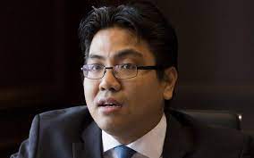 Price waterhousecoopers partner tengku muhammad taufik tengku aziz has been appointed as chief financial officer of petroliam nasional berhad (petronas. Tengku Muhammad Taufik Is New Cfo Of Petronas Free Malaysia Today Fmt