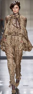 Zimmermann Spring 2019 Vogue Com Autumn Fashion Women Fashion Trendy Fashion Women