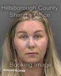 Danielle Piwinski's Instagram, Twitter & Facebook