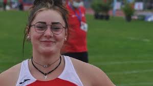 Athlétisme : la Tarbaise Luna Goureau décroche la médaille d'argent du 100m  haies aux championnats de France juniors