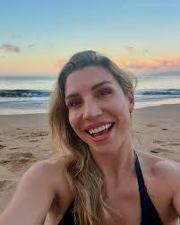 Shaunda Brown's Instagram, Twitter & Facebook