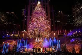 Rockefeller Christmas Tree 2021 New York Kicks Off Festive Season With Lighting Of Tree Reuters