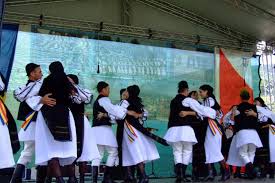 Anunturi apartamente si garsoniere de vanzare rosia de secas vrei si mai multe oferte? Fotografii Comuna RoÈ™ia De SecaÈ™