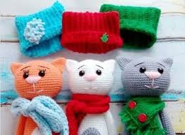 It works up very quickly (great for beginners!) and would make the sweetest gift for any cat lover. Amigurumi Cat Crochet Pattern Easy Video Tutorial