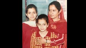Kangana Ranaut Was Physical Assaulted And Beaten To Death When Rangoli Was Attacked With Acid Filmibeat Rangoli chandel, better known as the. kangana ranaut was physical assaulted