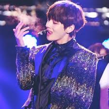 Bts v now boasts as many as thirteen fancams with more than 10 million views. Kpop Fancams On Twitter 170304 Taeyang Sf9 Boy In Luv