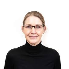 Donna Villaescusa's Instagram, Twitter & Facebook