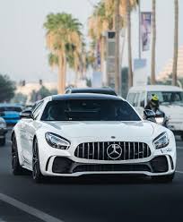 The Grill Tho Mercedes Sports Car Mercedes Benz Cars Benz Car