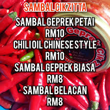 Ayam geprek, ayam goreng tepung yang digeprek lalu disajikan pakai sambal bawang. Sambal Geprek Cikzitta Fotos Facebook