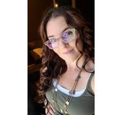 Carissa Henderson's Instagram, Twitter & Facebook