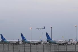 Hindari penipuan dengan modus lowongan kerja yang meminta uang/ mengharuskan membayar sebelum bekerja. Pembatasan Penerbangan Di 19 Bandara Diperpanjang Hingga 7 Juni Transportasi Katadata Co Id