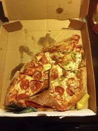 How many slices are in a 16 inch papa john's pizza? Papa John S Customer Service Complaints Department Hissingkitty Com