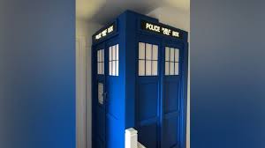 A group for doctor who fans everywhere. Doctor Who Saxmundham Superfan 8 Given Tardis Door Frame Bbc News